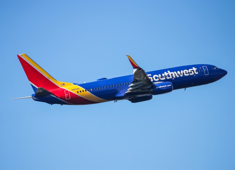 Photo of N8668A - Southwest Airlines Boeing 737-800 at BWI on AeroXplorer Aviation Database
