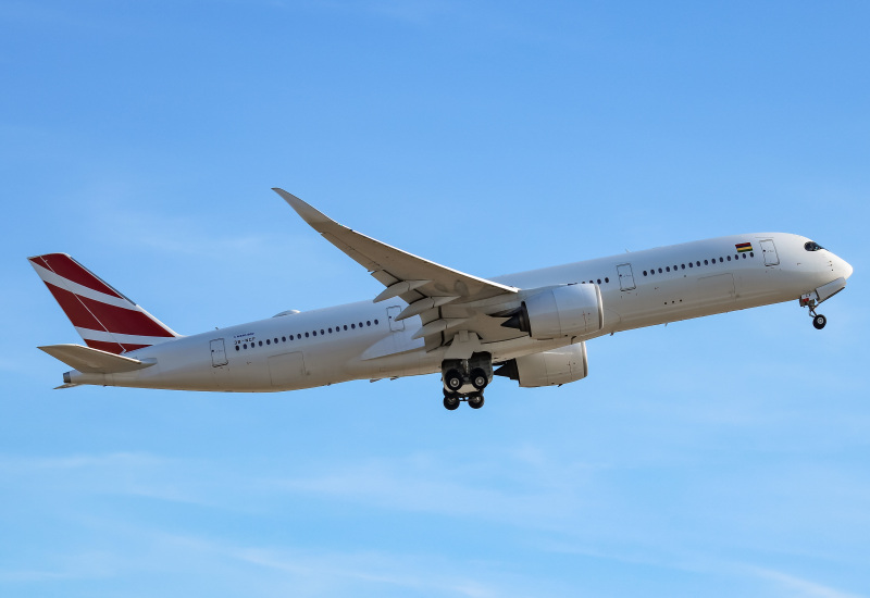 Photo of 3B-NCF - Air Mauritius Airbus A350-900 at LHR on AeroXplorer Aviation Database