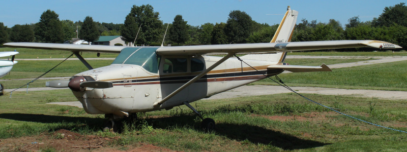 Photo of N9446T - PRIVATE Cessna 210 at 0P8 on AeroXplorer Aviation Database