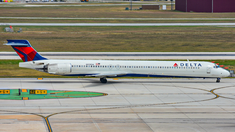 Photo of N919DN - Delta Airlines MD-90-30 at SAT on AeroXplorer Aviation Database