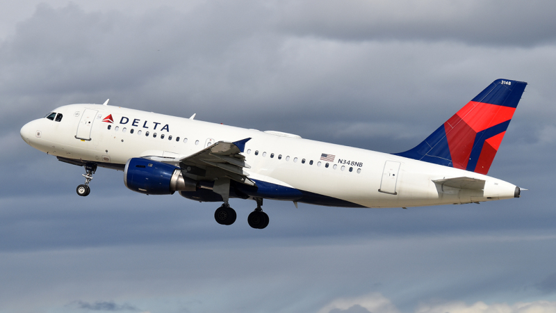 Photo of N348NB - Delta Airlines Airbus A319 at GRR on AeroXplorer Aviation Database