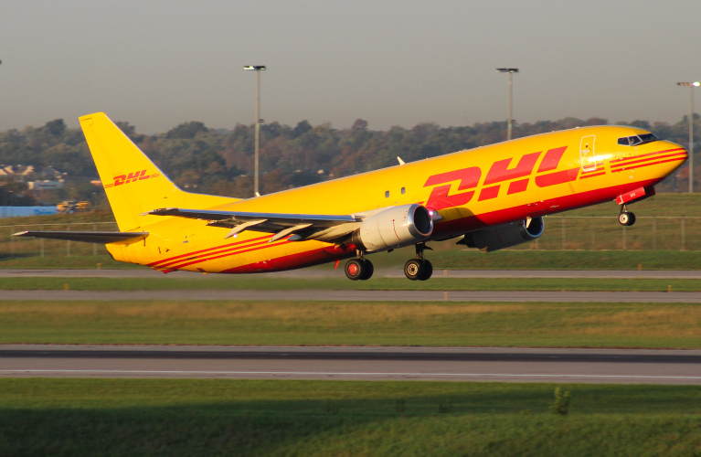 Photo of N311GT - DHL Boeing 737-400 at CVG on AeroXplorer Aviation Database