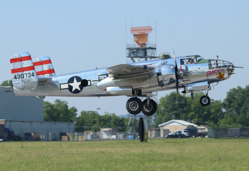 Photo of N9079Z - PRIVATE  North American B-25 Mitchell at RDG on AeroXplorer Aviation Database