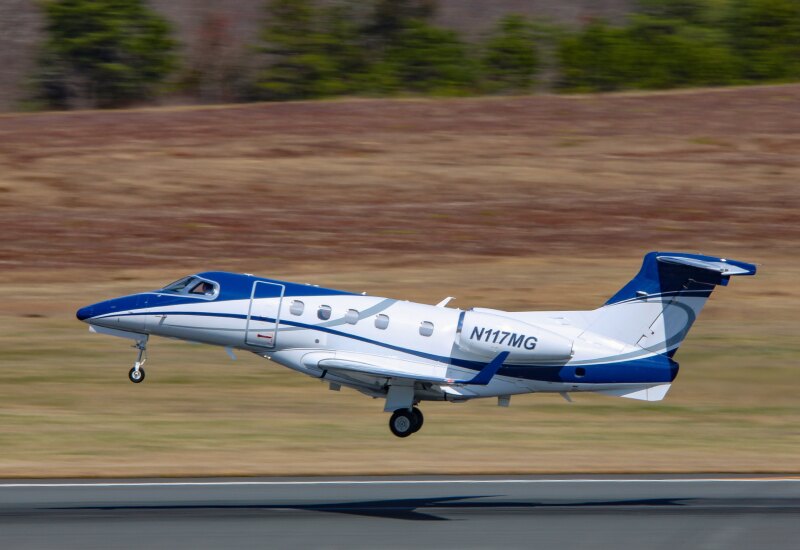 Photo of N117MG - PRIVATE Embraer Phenom 300 at ACY on AeroXplorer Aviation Database