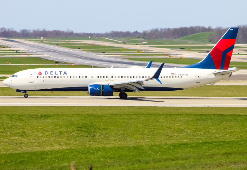 Photo of N859DN - Delta Airlines Boeing 737-900ER at CVG on AeroXplorer Aviation Database