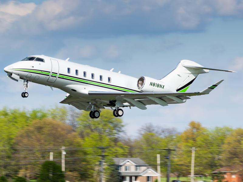 Photo of N818NX - Silver Monkey LLC Bombardier Challenger 350 at HAO on AeroXplorer Aviation Database