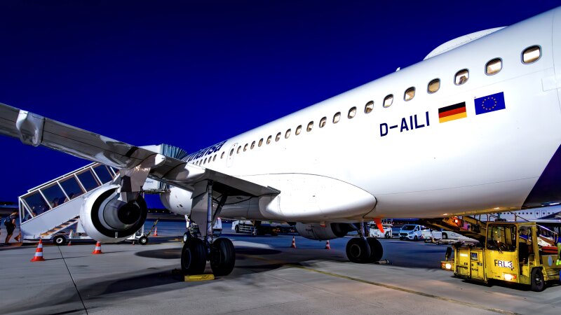 Photo of D-AILI - Lufthansa Airbus A319 at FRA on AeroXplorer Aviation Database