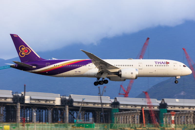 Photo of HS-TWC - Thai Airways Boeing 787-9 at HKG on AeroXplorer Aviation Database