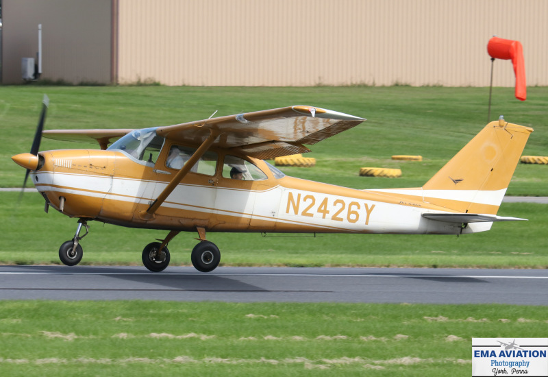 Photo of N2426Y - PRIVATE Cessna 172 at S37 on AeroXplorer Aviation Database
