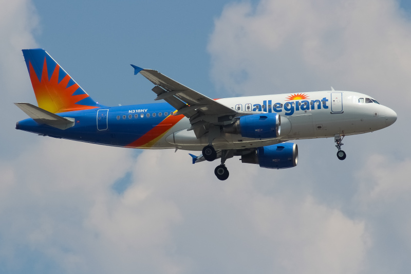 Photo of N318NV - Allegiant Air Airbus A319 at CVG on AeroXplorer Aviation Database