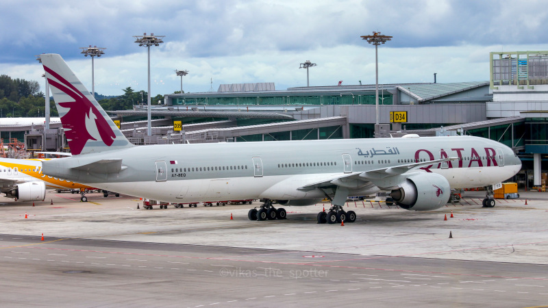 Photo of A7-BEQ - Qatar Airways Boeing 777-300ER at SIN on AeroXplorer Aviation Database