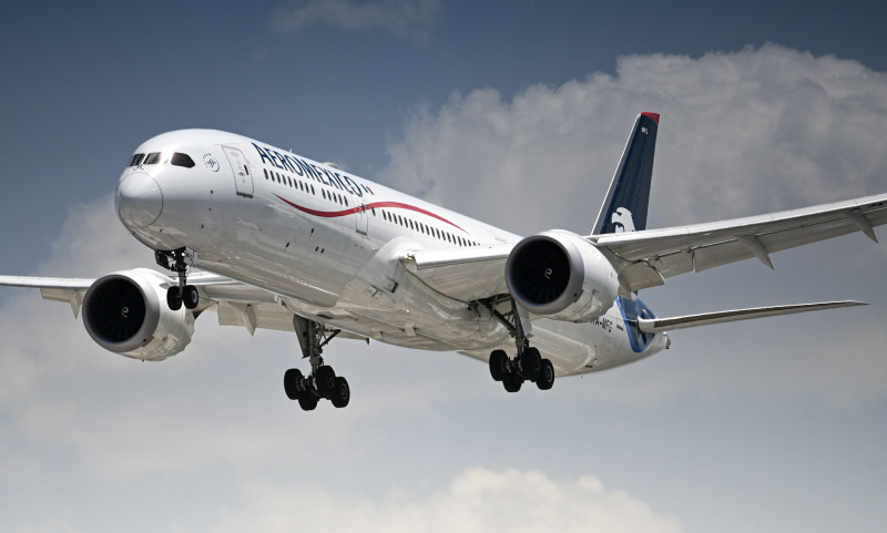 Photo of XA-MFG - Aeromexico Boeing 787-9 at MEX on AeroXplorer Aviation Database