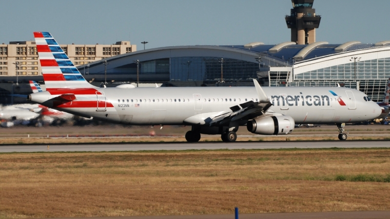 Photo of N123NN - American Airlines Airbus A321-200 at DFW on AeroXplorer Aviation Database