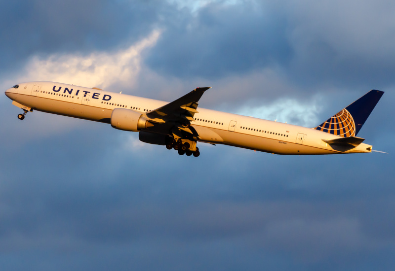 Photo of N2846U - United Airlines Boeing 777-300ER at EWR on AeroXplorer Aviation Database