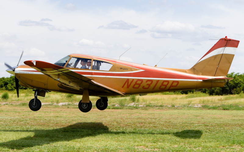 Photo of N8318P - PRIVATE Piper PA-24-250 Comanche at 48X on AeroXplorer Aviation Database