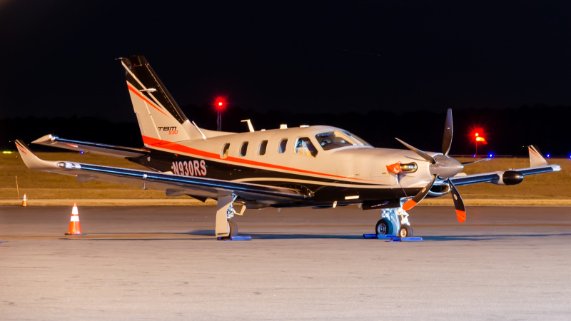 Photo of N930RS - TBM Socata TBM-930 at ACY on AeroXplorer Aviation Database