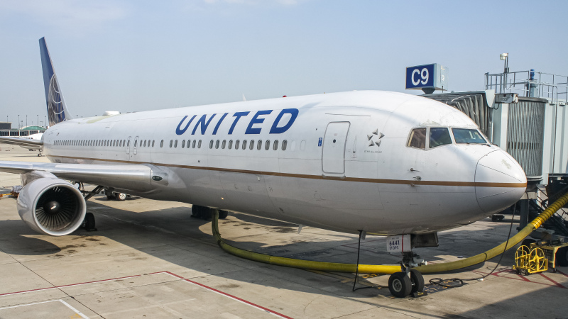 Photo of N641UA - United Airlines Boeing 767-300ER at ORD on AeroXplorer Aviation Database