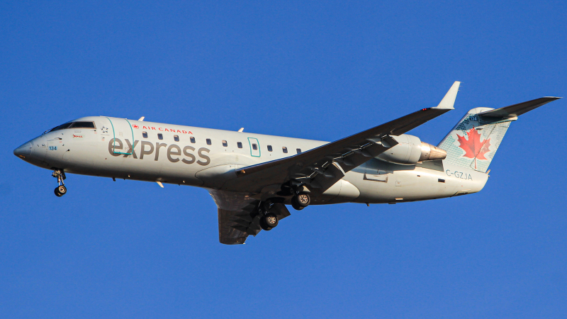 Photo of C-GZJA - Air Canada Express Mitsubishi CRJ-200 at IAD on AeroXplorer Aviation Database
