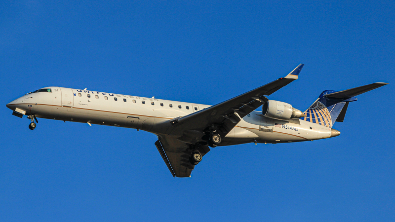 Photo of N514MJ - United Express Mitsubishi CRJ-200 at IAD on AeroXplorer Aviation Database