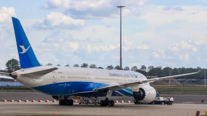 Photo of B-7836 - Xiamen Air Boeing 787-9 at AMS on AeroXplorer Aviation Database