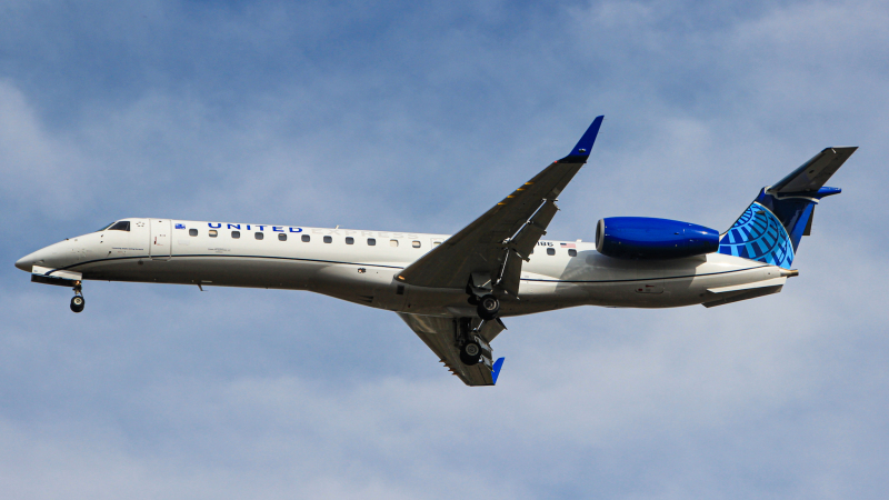 Photo of N14186 - United Express Embraer E145 at IAD on AeroXplorer Aviation Database