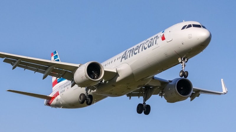 Photo of N405AN - American Airlines A321NX at DCA on AeroXplorer Aviation Database