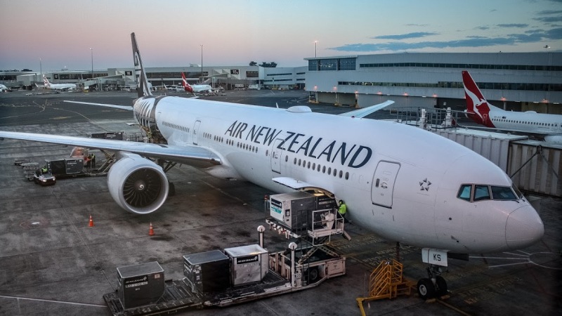 Photo of ZK-OKS - Air New Zealand Boeing 777-300ER at AKL on AeroXplorer Aviation Database