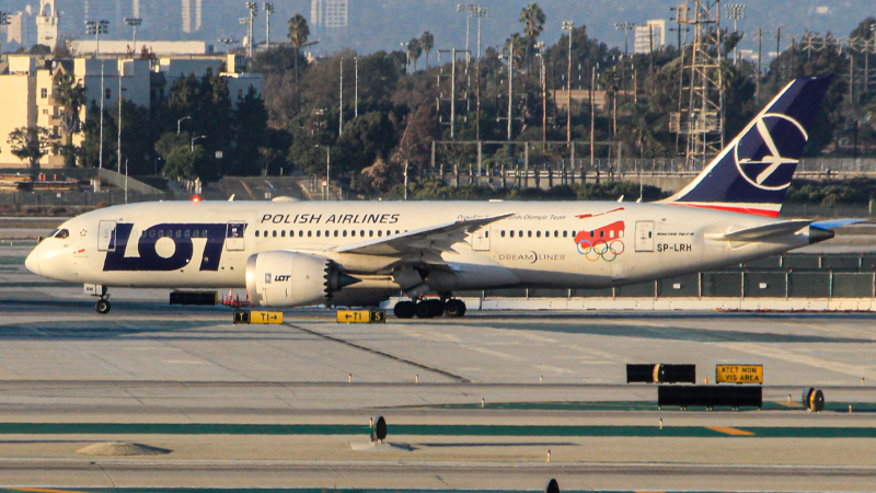 Photo of SP-LRH - LOT Polish Airlines Boeing 787-8 at LAX on AeroXplorer Aviation Database