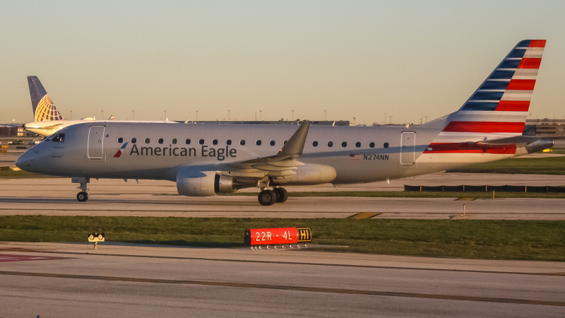 Photo of N274NN - American Airlines Embraer E175 at ORD on AeroXplorer Aviation Database
