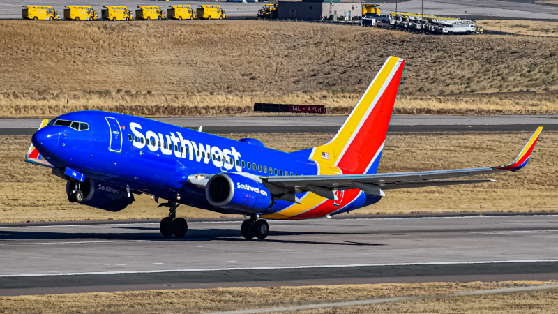Photo of N744SW - Southwest Airlines Boeing 737-700 at DEN on AeroXplorer Aviation Database