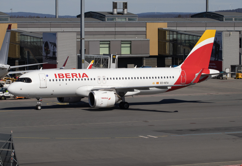 Photo of EC-NTA - Iberia Airbus A320NEO at OSL on AeroXplorer Aviation Database