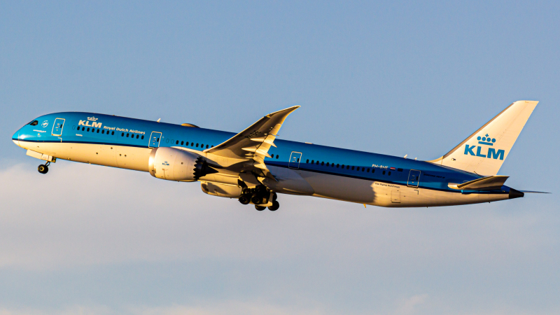 Photo of PH-BHE - KLM Boeing 787-9 at LAX on AeroXplorer Aviation Database