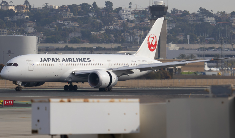 Photo of JA837J - Japan Airlines Boeing 787-8 at SAN on AeroXplorer Aviation Database