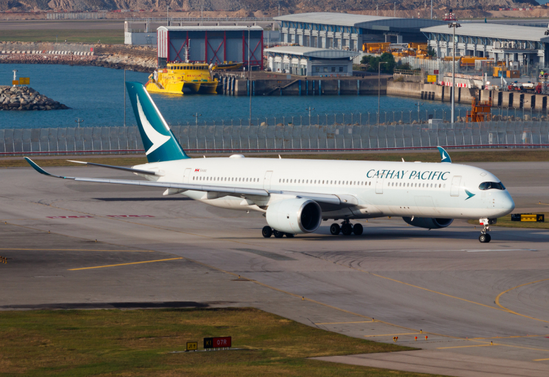 Photo of B-LRN - Cathay Pacific Airbus A350-900 at HKG on AeroXplorer Aviation Database