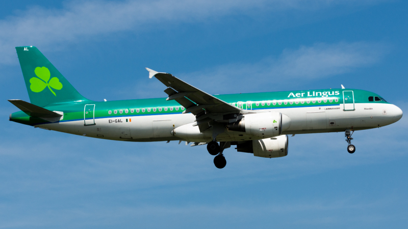 Photo of EI-GAL - Aer Lingus Airbus A320 at LHR on AeroXplorer Aviation Database