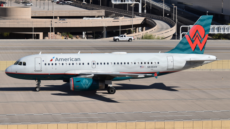 Photo of N838AW - American Airlines Airbus A319 at PHX on AeroXplorer Aviation Database