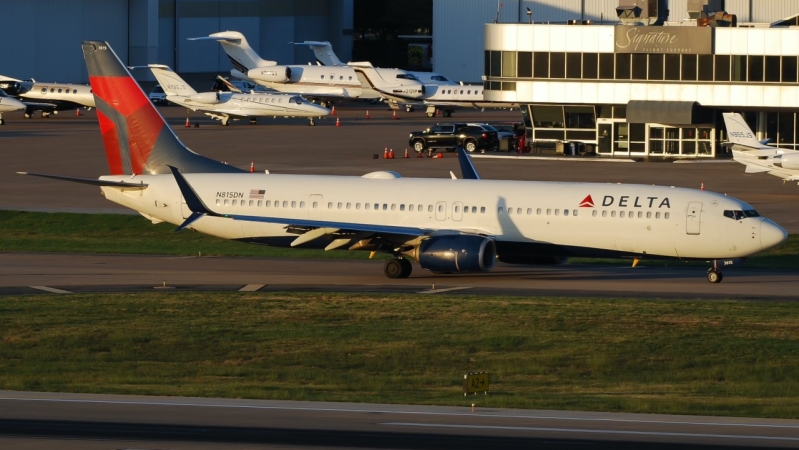 Photo of N815DN - Delta Airlines Boeing 737-900ER at DAL on AeroXplorer Aviation Database