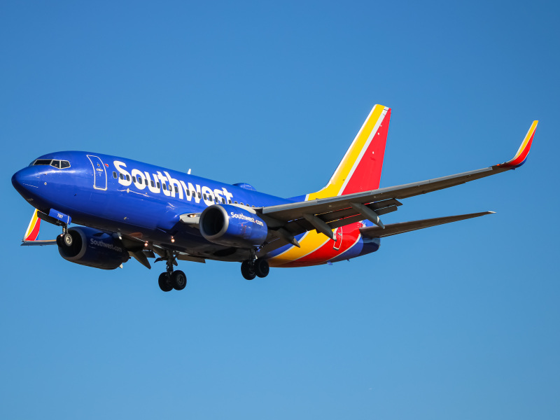 Photo of N7817J - Southwest Airlines Boeing 737-800 at BWI on AeroXplorer Aviation Database