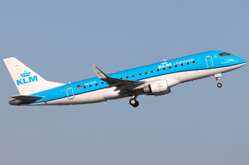 Photo of PH-EXK - KLM Cityhopper Embraer E175 at AMS on AeroXplorer Aviation Database