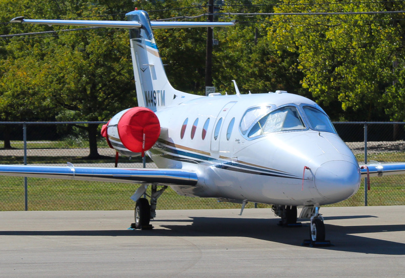 Photo of N449TM - PRIVATE Beechcraft 400A at LUK on AeroXplorer Aviation Database