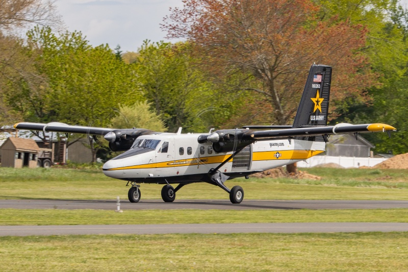 Photo of 08-00263 - USA - United States Army De Havilland DHC-6 at 17N on AeroXplorer Aviation Database