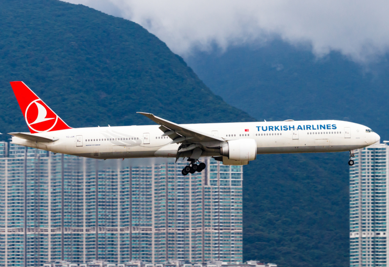Photo of TC-JJK - Turkish Airlines Boeing 777-300ER at HKG on AeroXplorer Aviation Database