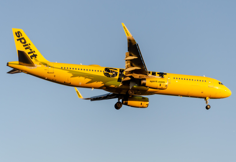 Photo of N672NK - Spirit Airlines  Airbus A321 at EWR on AeroXplorer Aviation Database