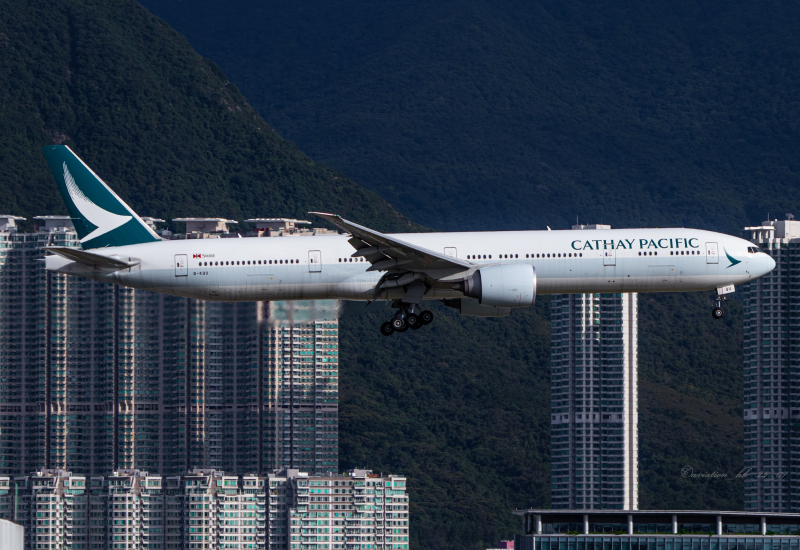 Photo of B-KQU - Cathay Pacific Boeing 777-300ER at HKG on AeroXplorer Aviation Database