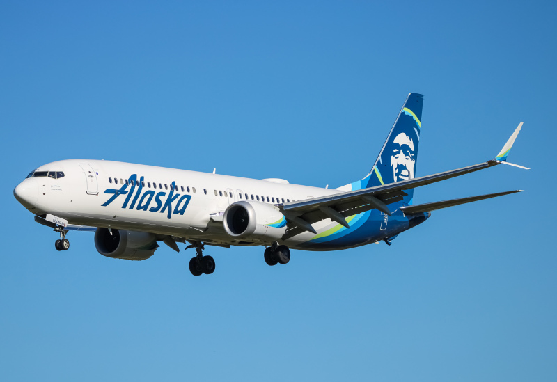 Photo of N924AK - Alaska Airlines Boeing 737 MAX 9 at BWI on AeroXplorer Aviation Database