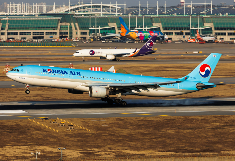 Photo of HL7709 - Korean Air Airbus A330-300 at ICN on AeroXplorer Aviation Database