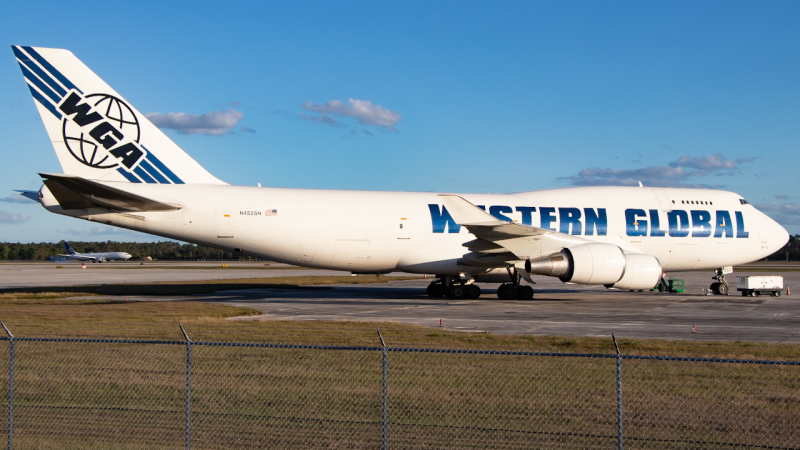 Photo of N452SN - Western Global Airlines Boeing 747-400F at RSW on AeroXplorer Aviation Database