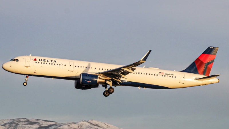 Photo of N378DN - Delta Airlines Airbus A321-200 at SLC on AeroXplorer Aviation Database