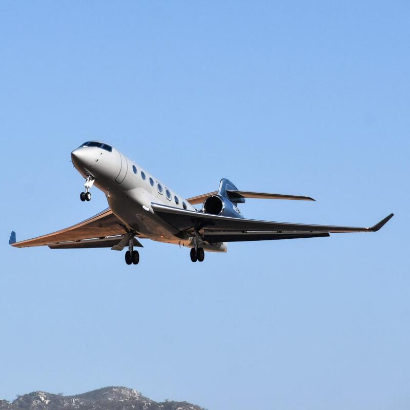 Photo of N202KR - PRIVATE Gulfstream G500 at CSL on AeroXplorer Aviation Database