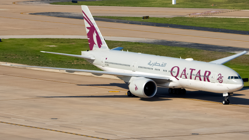 Photo of A7-BBC - Qatar Airways Boeing 777-200LR at DFW on AeroXplorer Aviation Database
